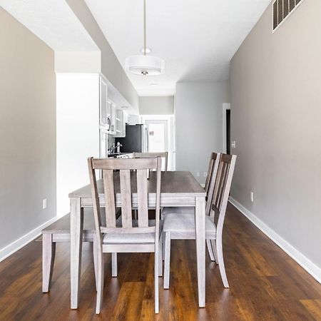 קליבלנד Luxury Downtown Townhome Unit 7 מראה חיצוני תמונה